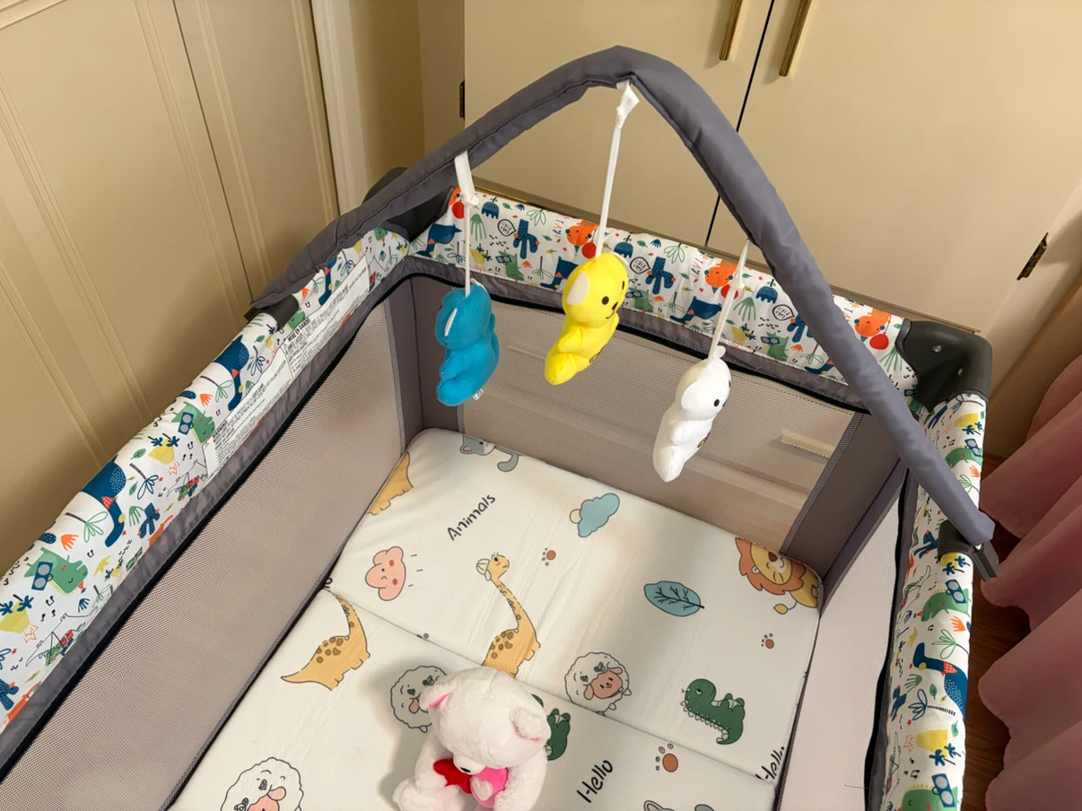 Like-New LIVINGbasics Portable Crib Set - photo 2