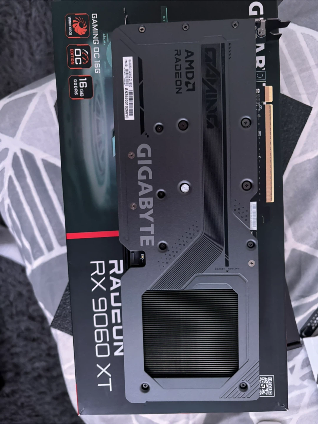 GIGABYTE Radeon RX 9060 XT Gaming OC 16G Graphics Card - photo 3