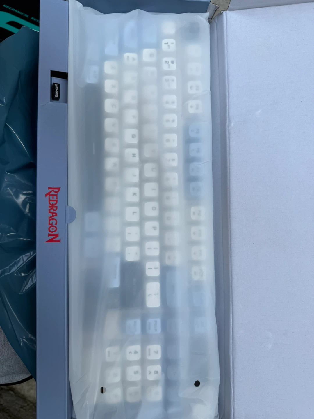 Redragon ARIA PRO 3-Mode Membrane RGB Keyboard - photo 2