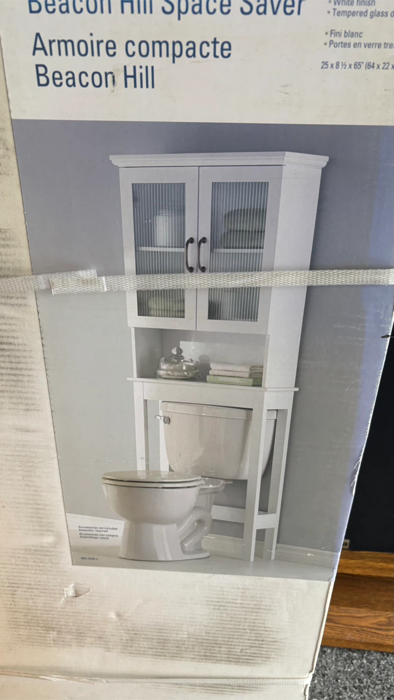 Beacon Hill Space Saver Armoire Compacte