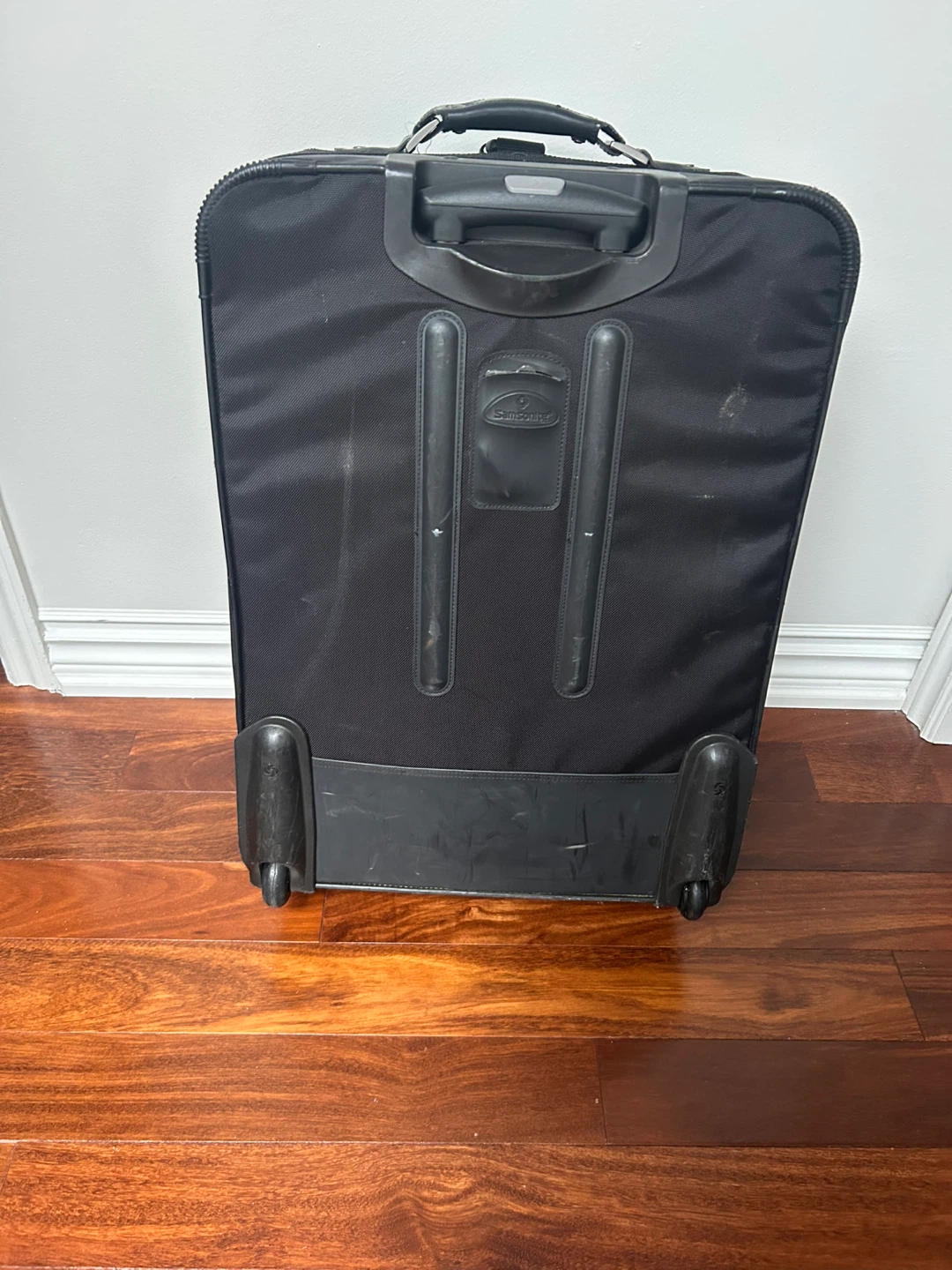 Samsonite Black Rolling Suitcase - photo 2
