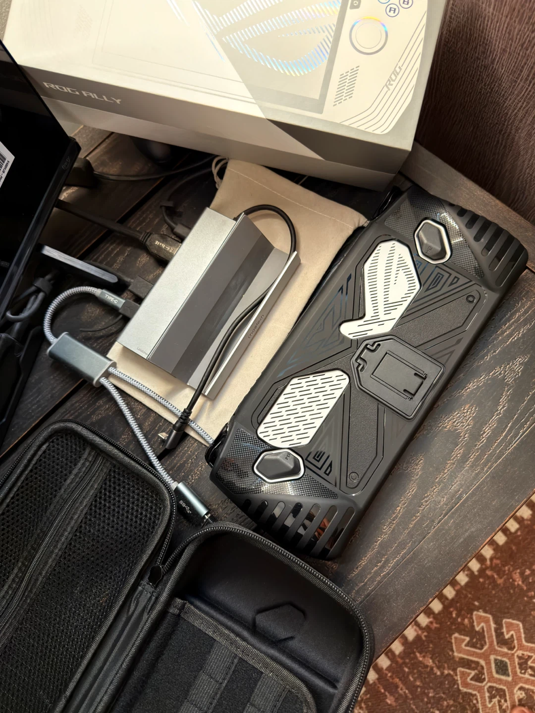 ASUS ROG Ally Gaming Handheld - photo 2