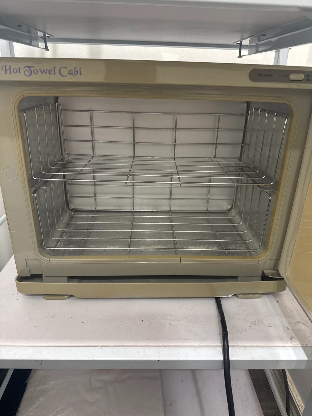 Hot Towel Cabinet - photo 2
