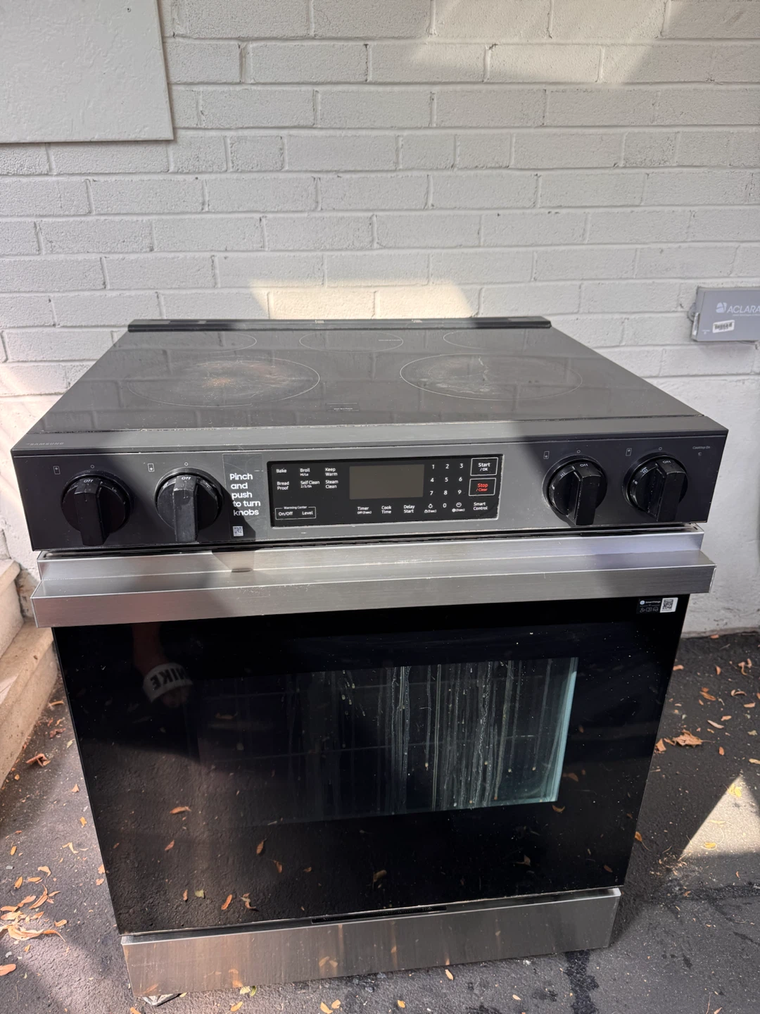Samsung Electric Range with Oven
