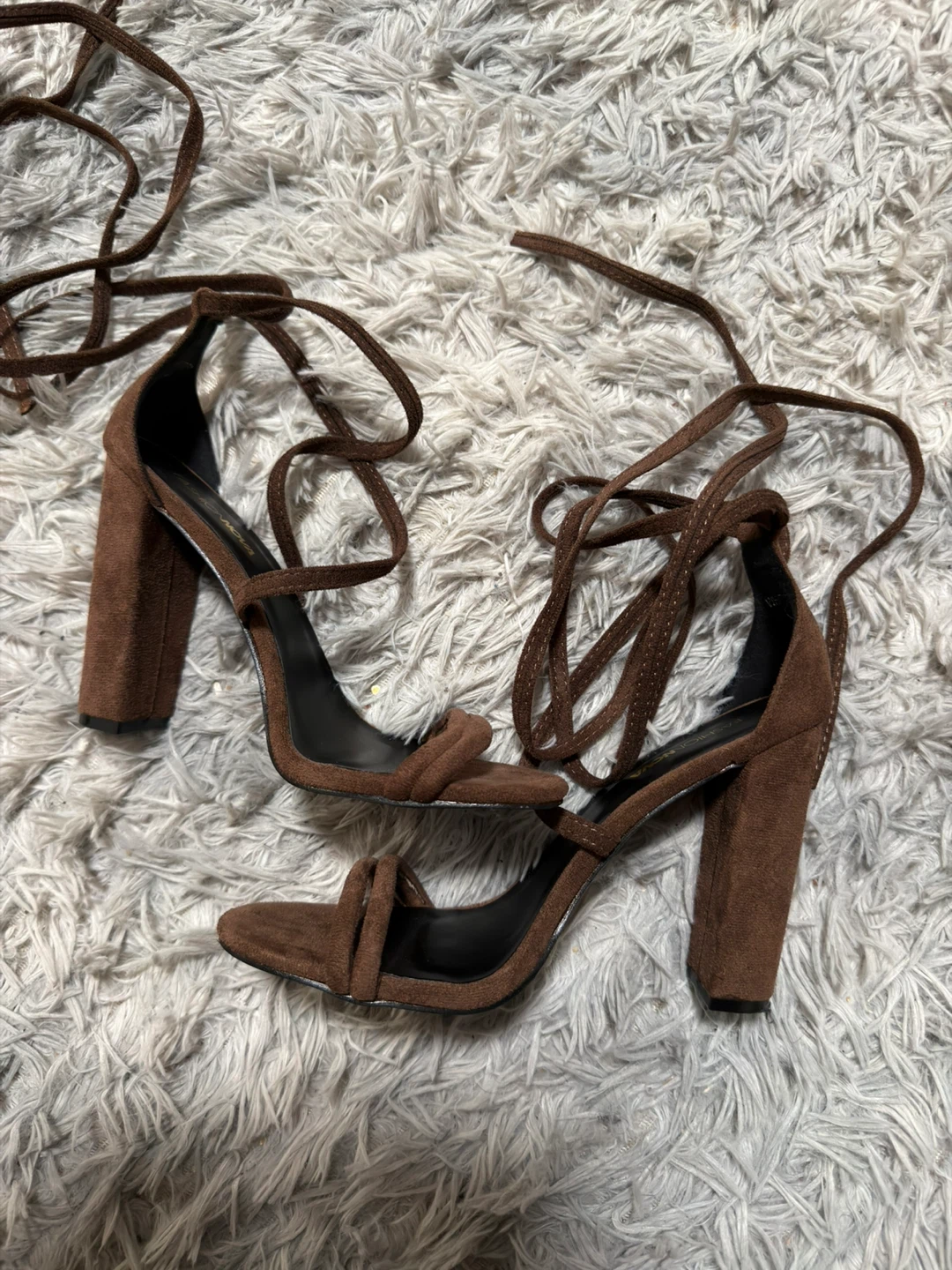 Fashion Nova Strappy Heels Size 8 - photo 3