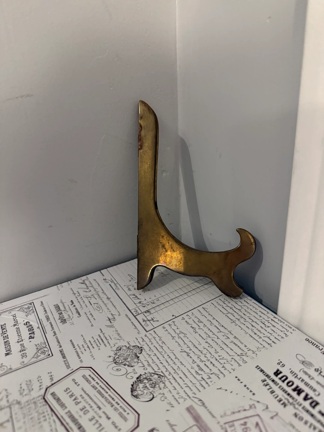 Vintage Brass Easel Display Stand - photo 3