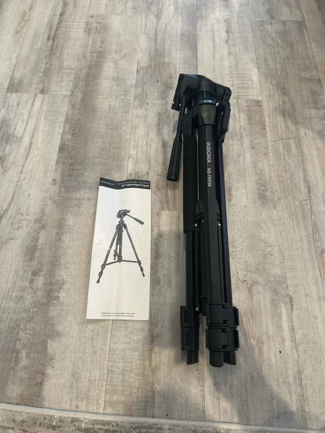 Insignia 54" Lightweight Tripod with Bag(NEW) - photo 2