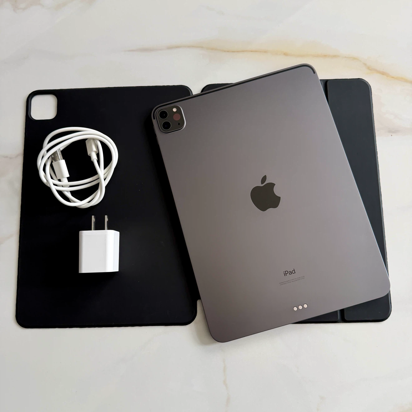 IPad Pro 11" / 128GB / Wifi / 2Gen - *Excellent Condition* - photo 2