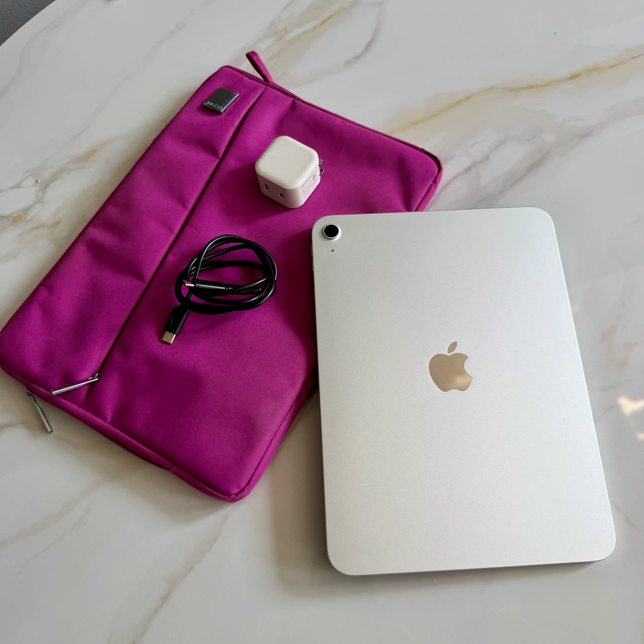 IPad A16 / 11” / 11th Gen / 256GB / 1 Cycle Count - *Warranty* - photo 2