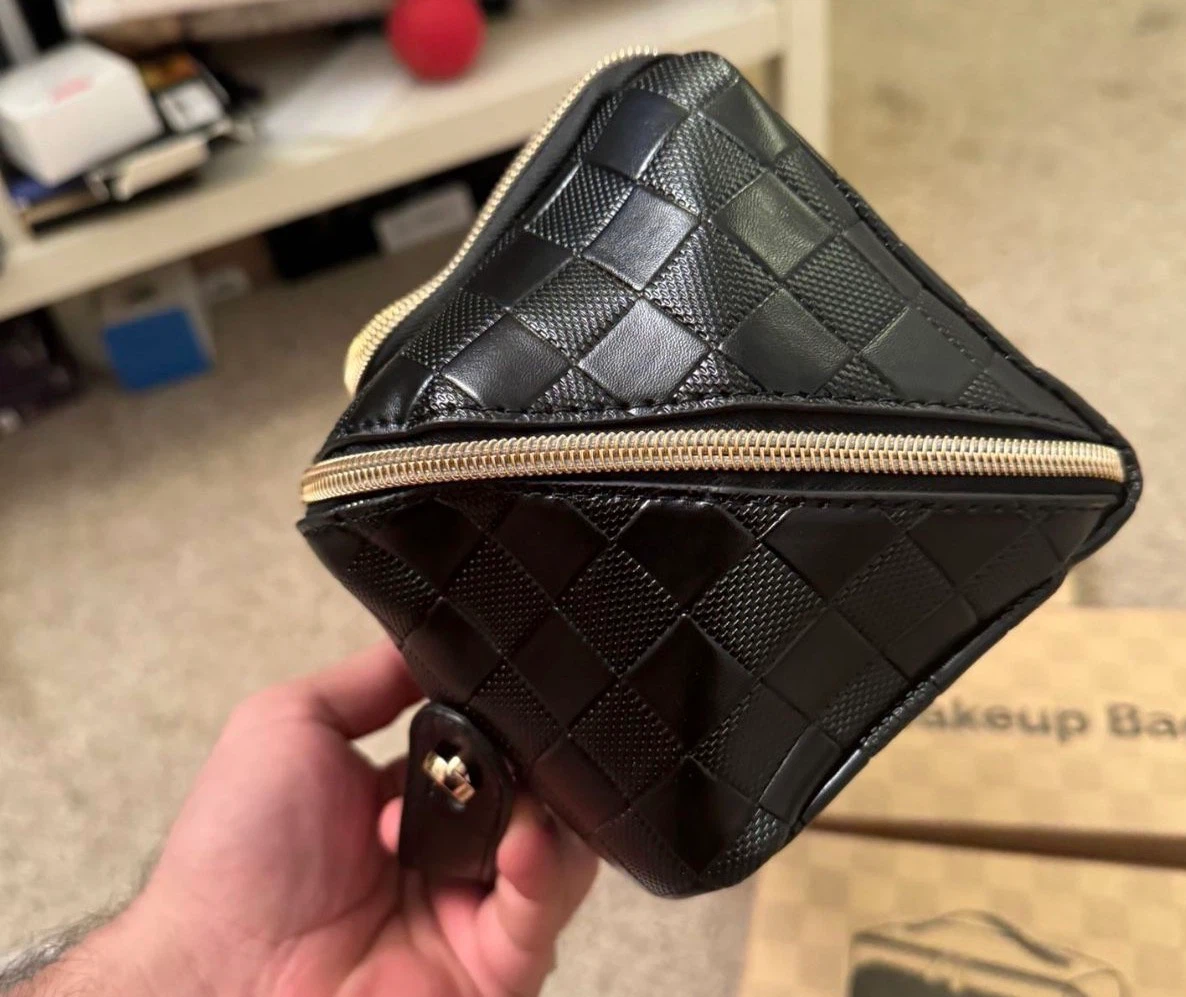 Black Quilted Makeup Bag - photo 5