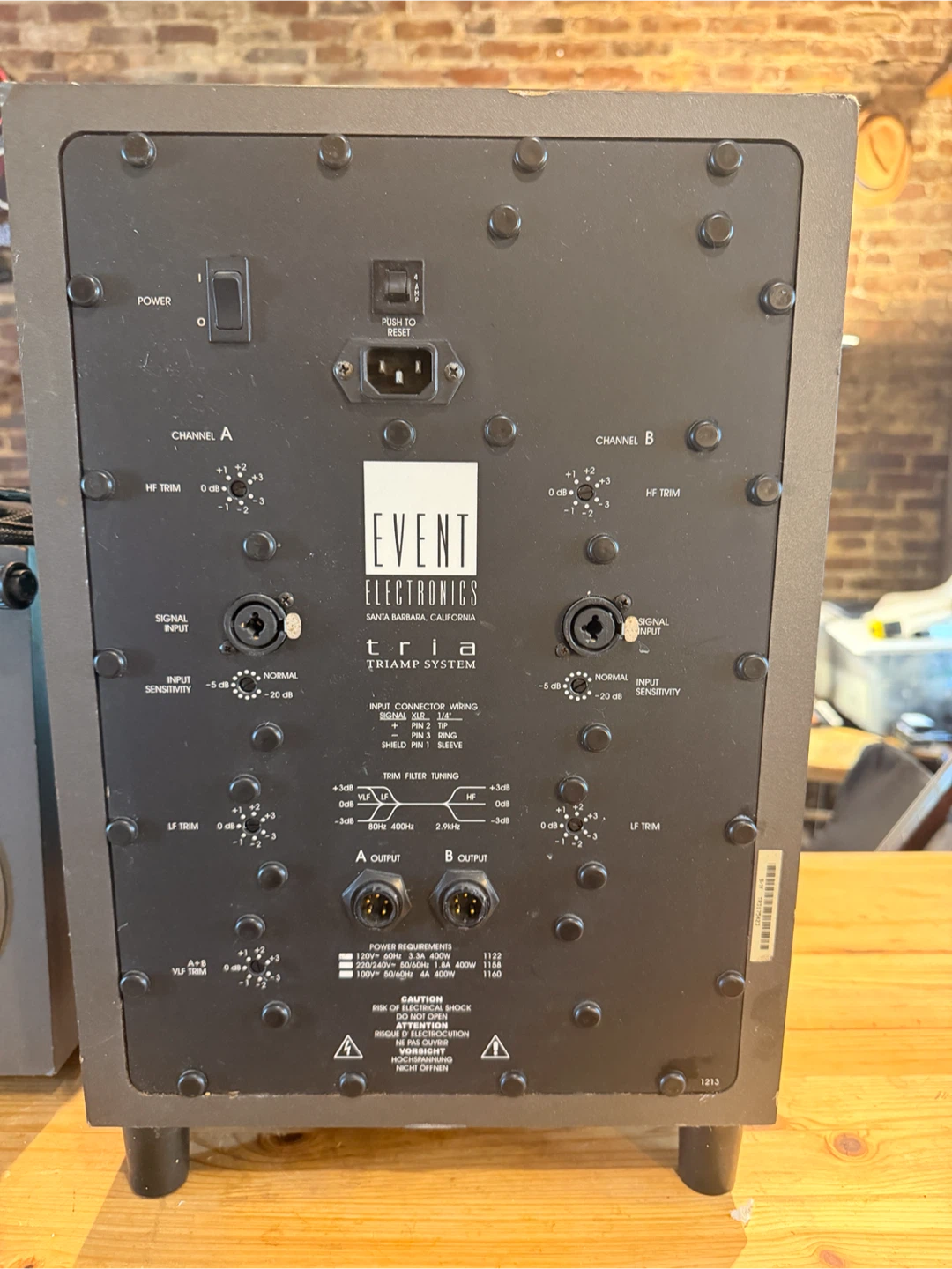 Event Electronics TRIA Professional Studio Monitors + Subwoofer - photo 3