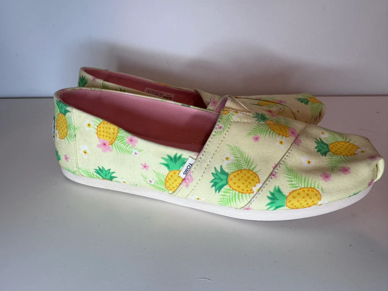 TOMS Classic Alpargata Pineapple Print Shoes Size W8 - photo 2