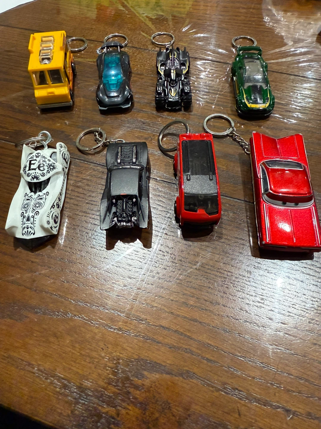 Hot wheels keychain - photo 2