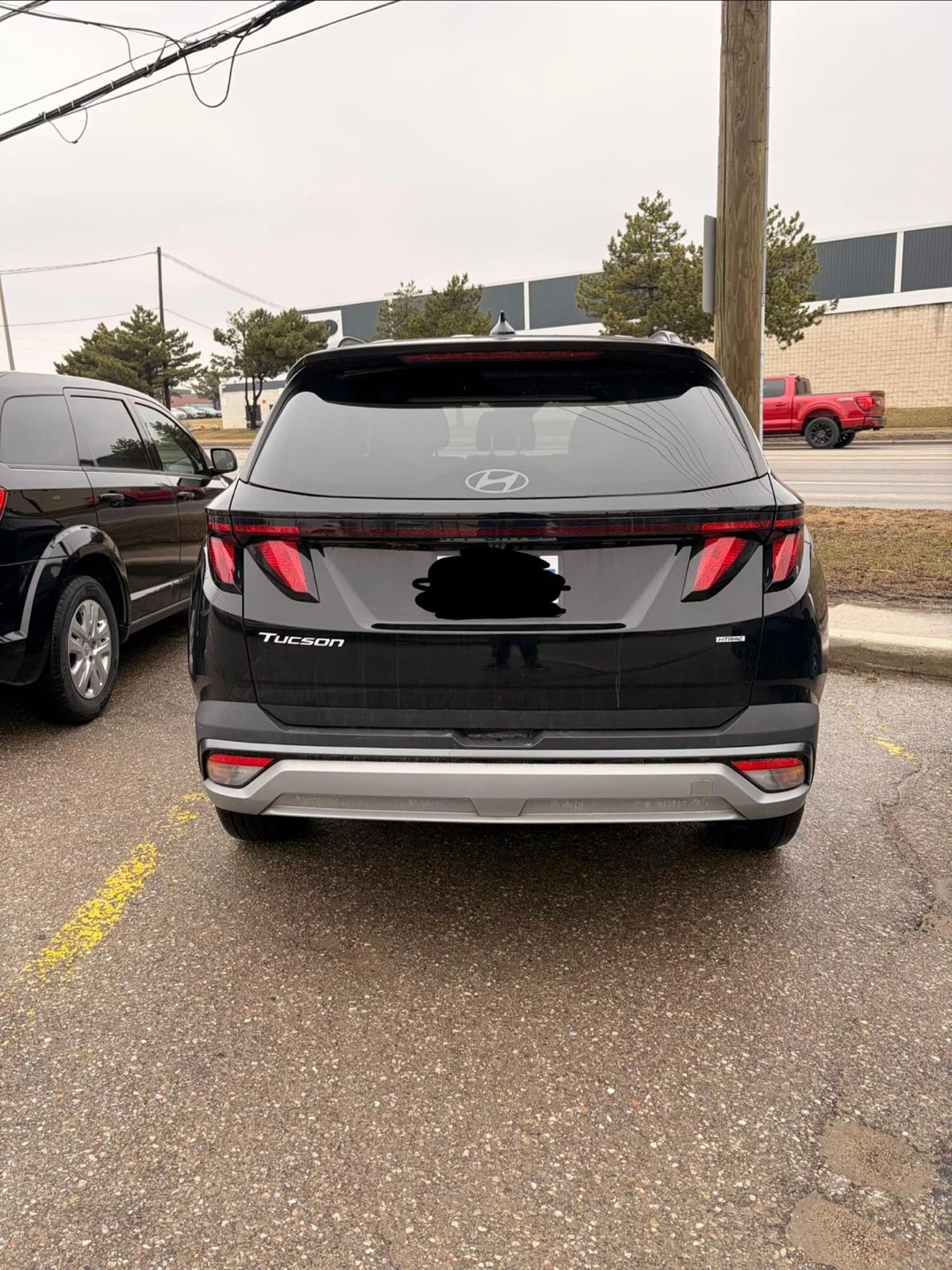 Black Hyundai Tucson Hybrid SUV - photo 5