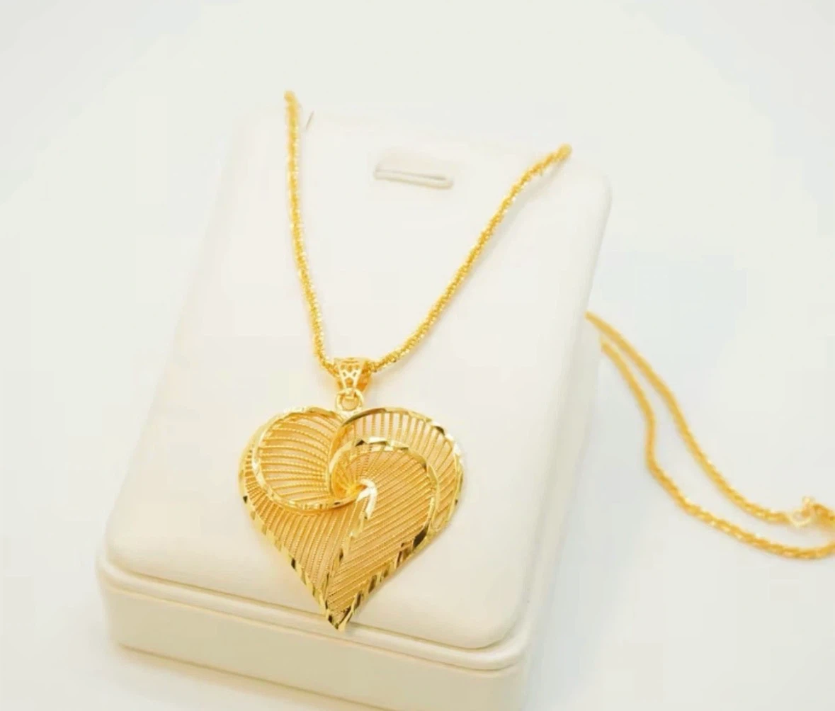 24k Plated Gold Heart Pendant Necklace