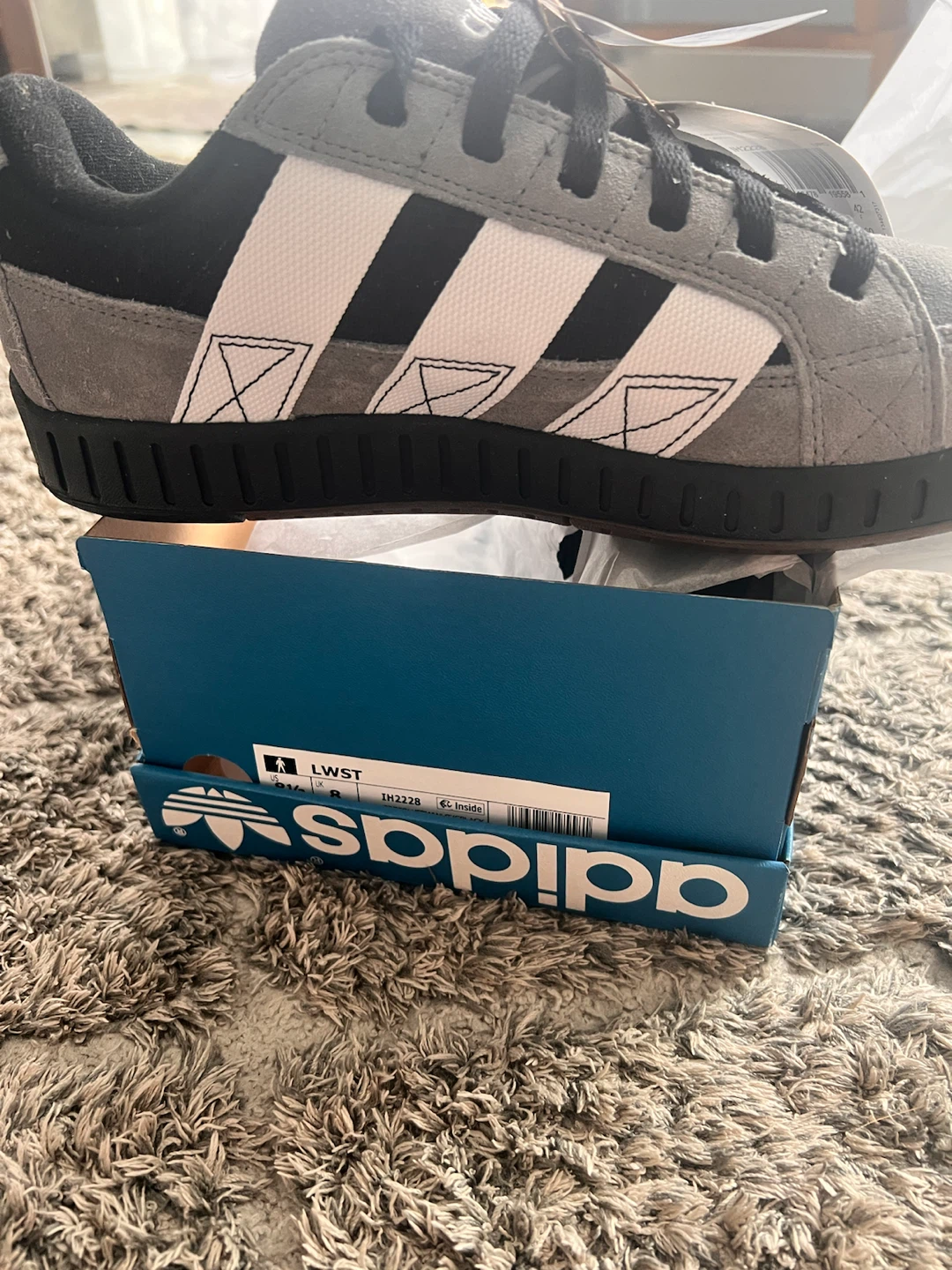 Adidas LWST Sneakers Grey Black White Size 8.5 - photo 4