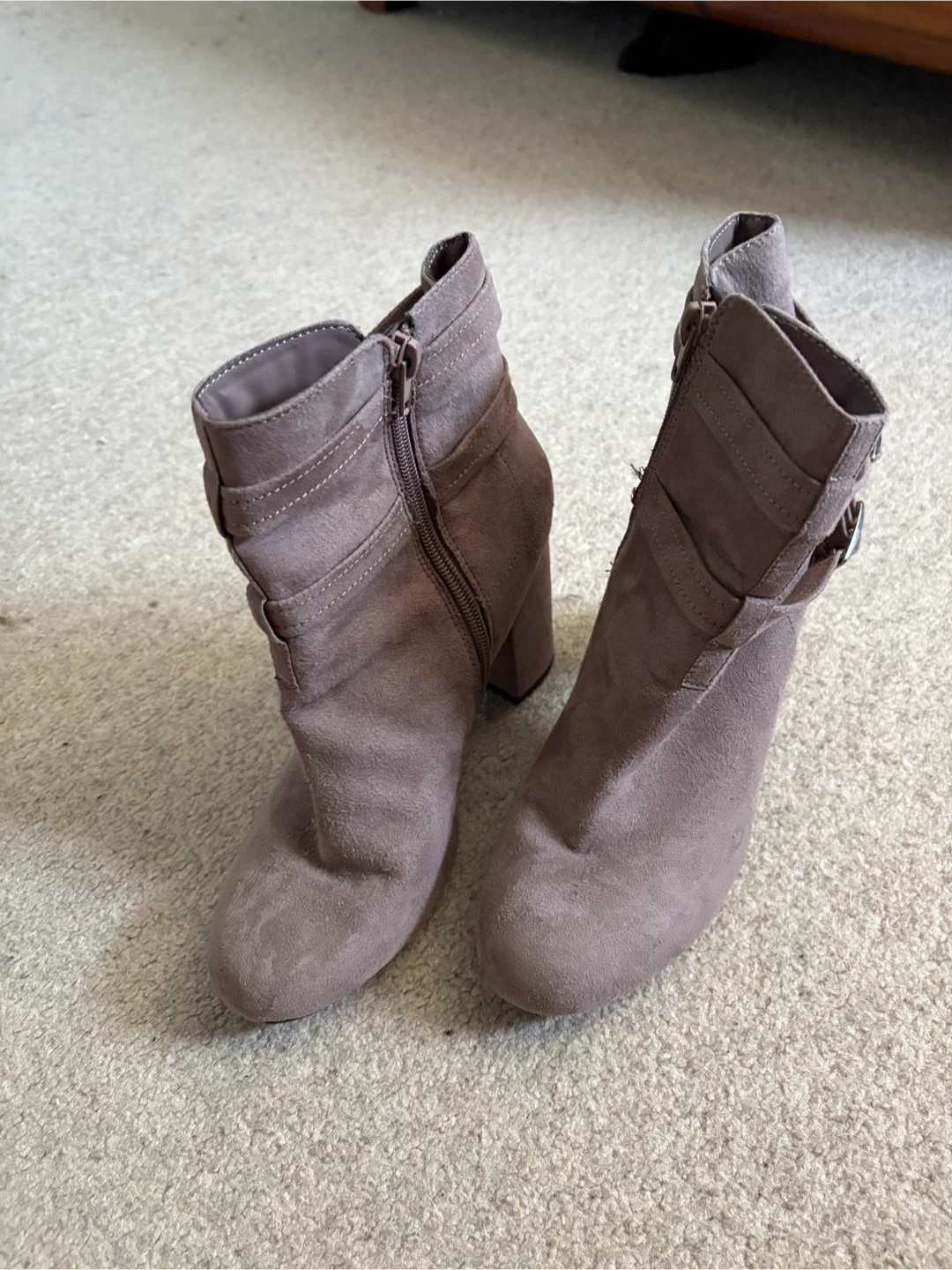 Women's Heeled Ankle Boots - photo 3