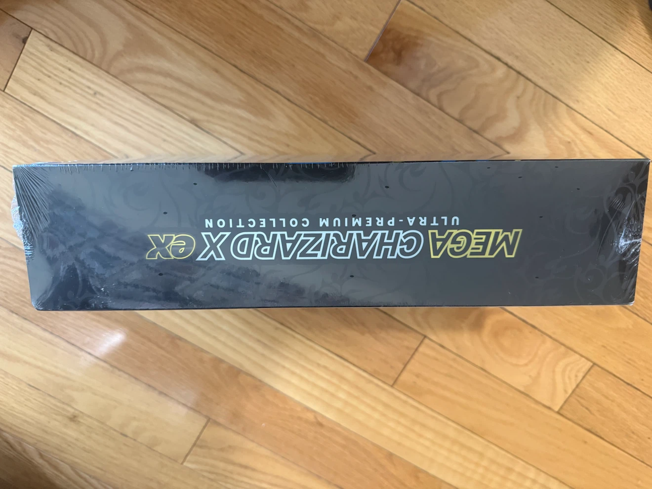 Pokémon TCG Mega Charizard EX Ultra-Premium Collection Box - photo 2