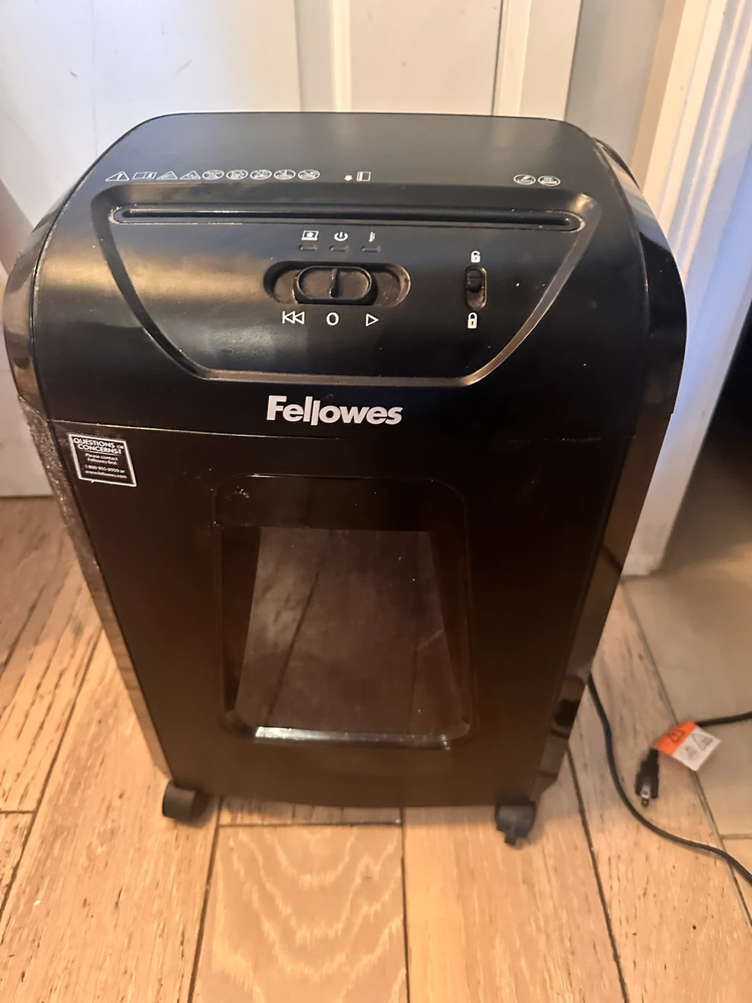 Fellowes Shredder