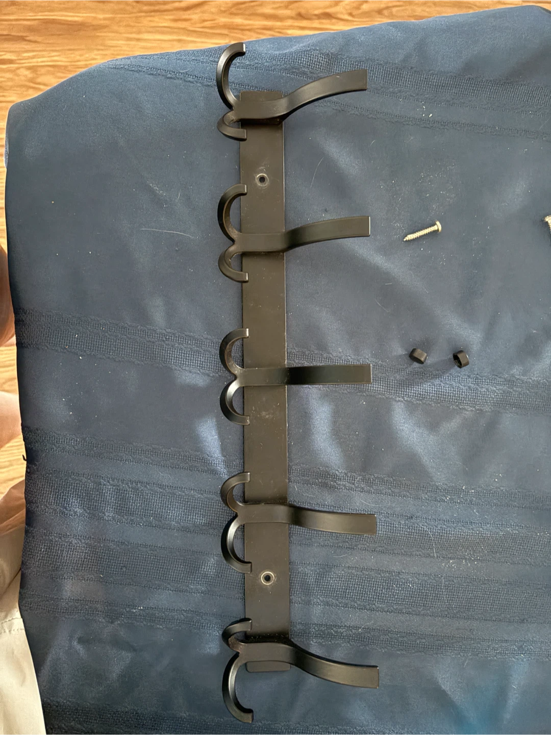 Black Metal Wall Mounted Hook Rack - photo 2