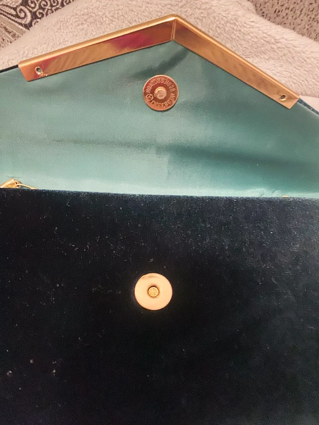 Green Velvet Clutch with Gold Chain - photo 4