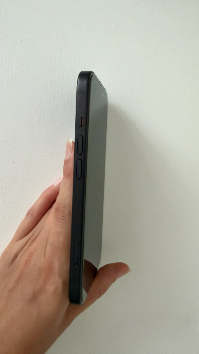 iPhone 15, 256 Gb - photo 4