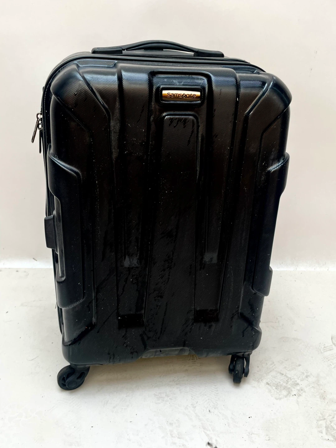 Samsonite Black Hardshell Spinner Suitcase