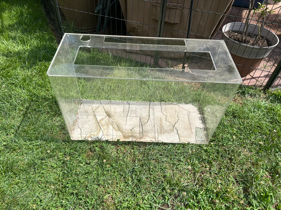 30 gallon Clear  Acrylic Aquarium