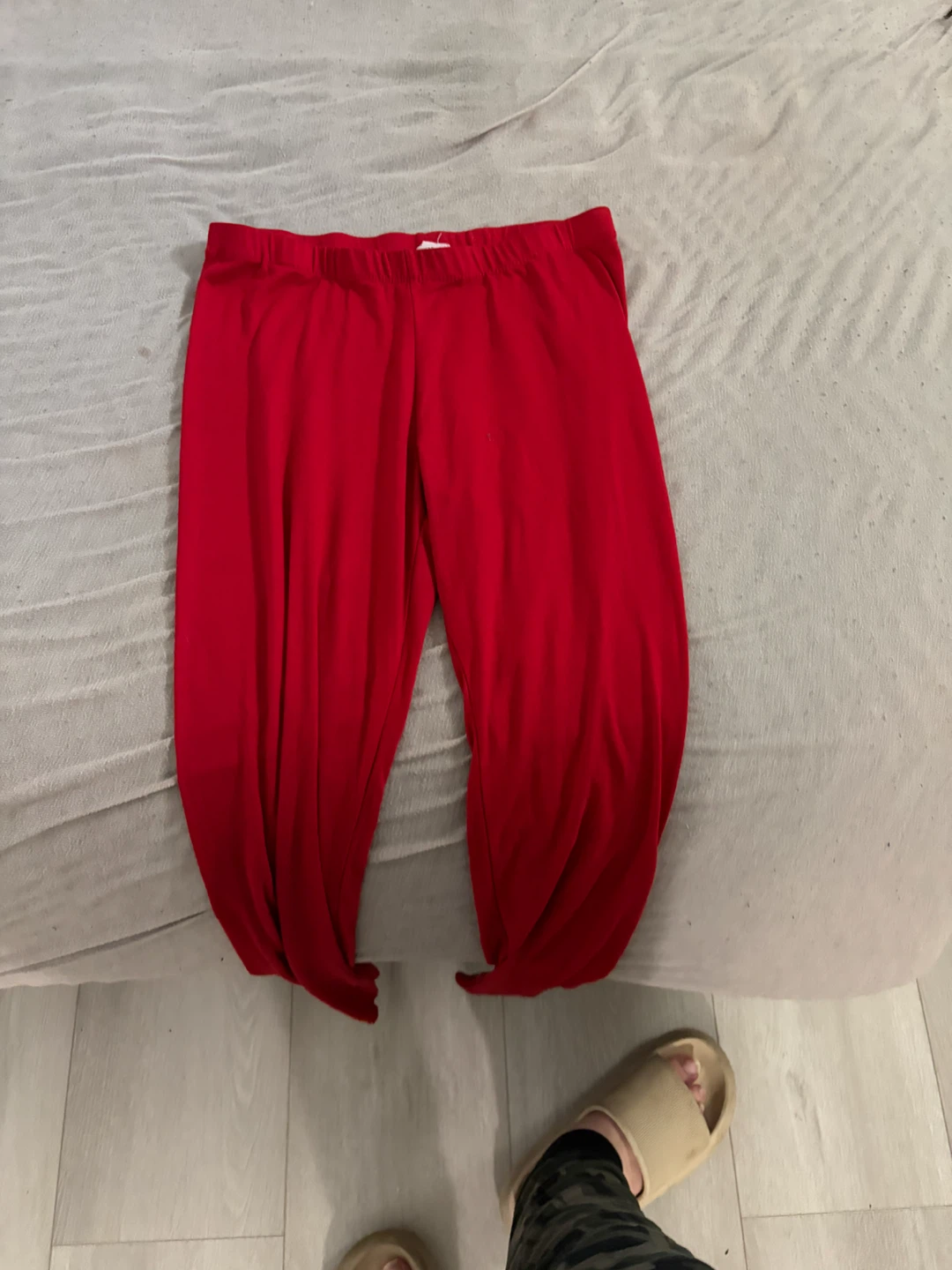 Red tights