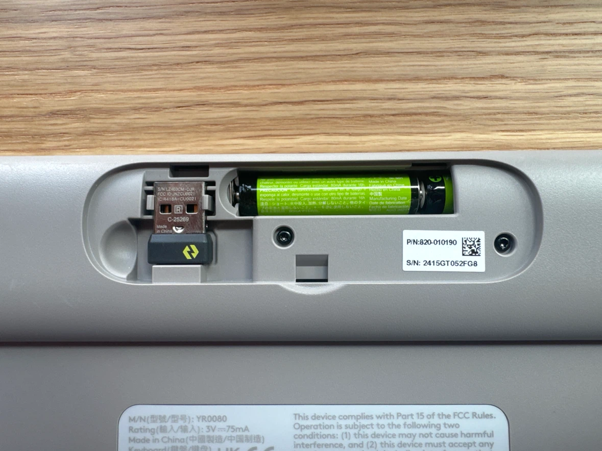 Wireless Logitech pop keys keyboard - photo 3