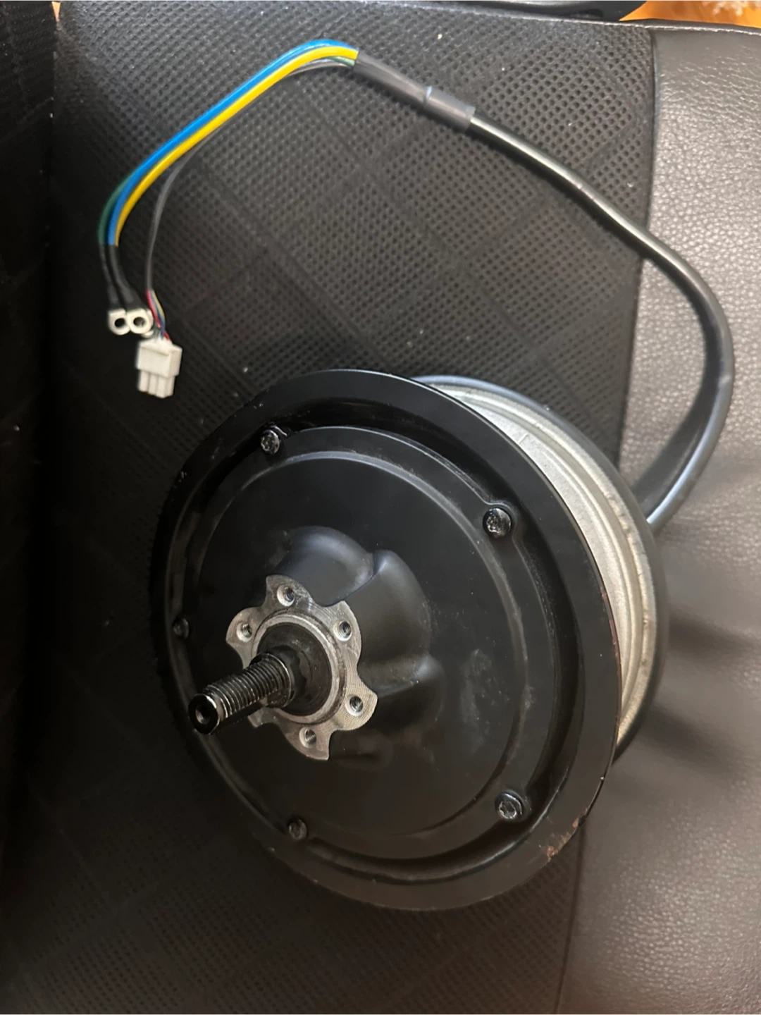 Kukirin G4 rear motor - photo 2