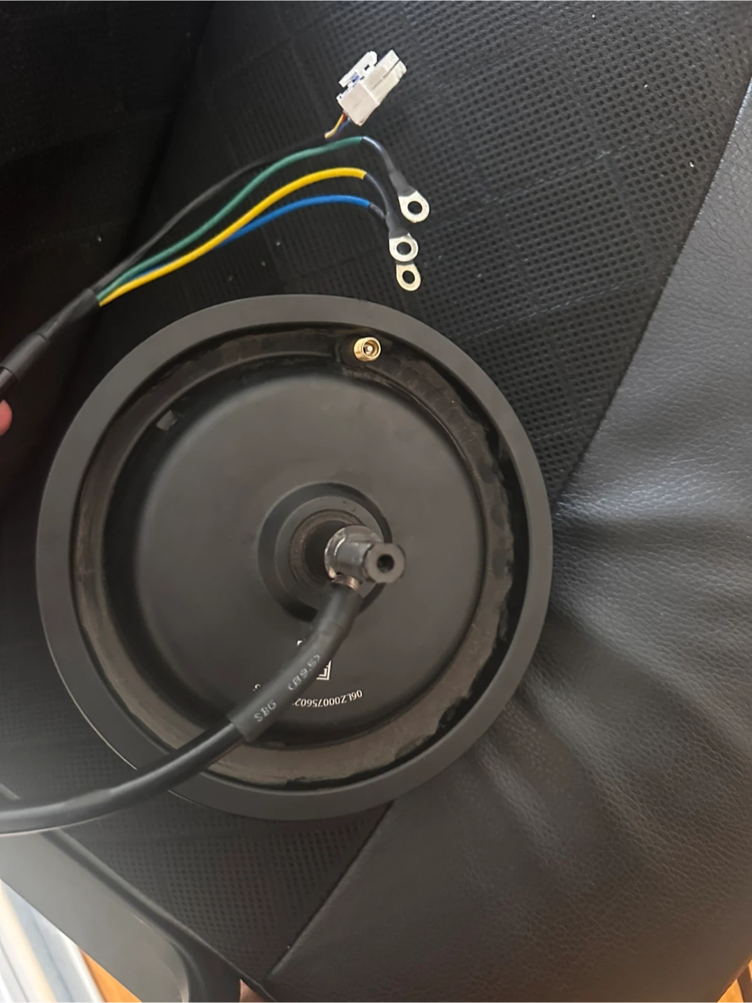 Kukirin G4 rear motor - photo 3