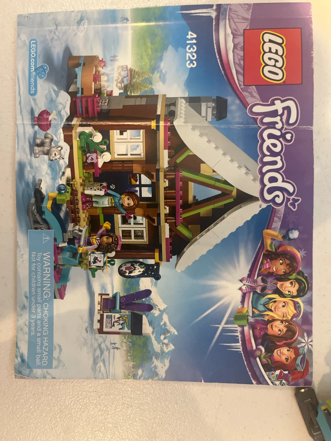 LEGO Friends Winter Lodge Building Set - photo 4