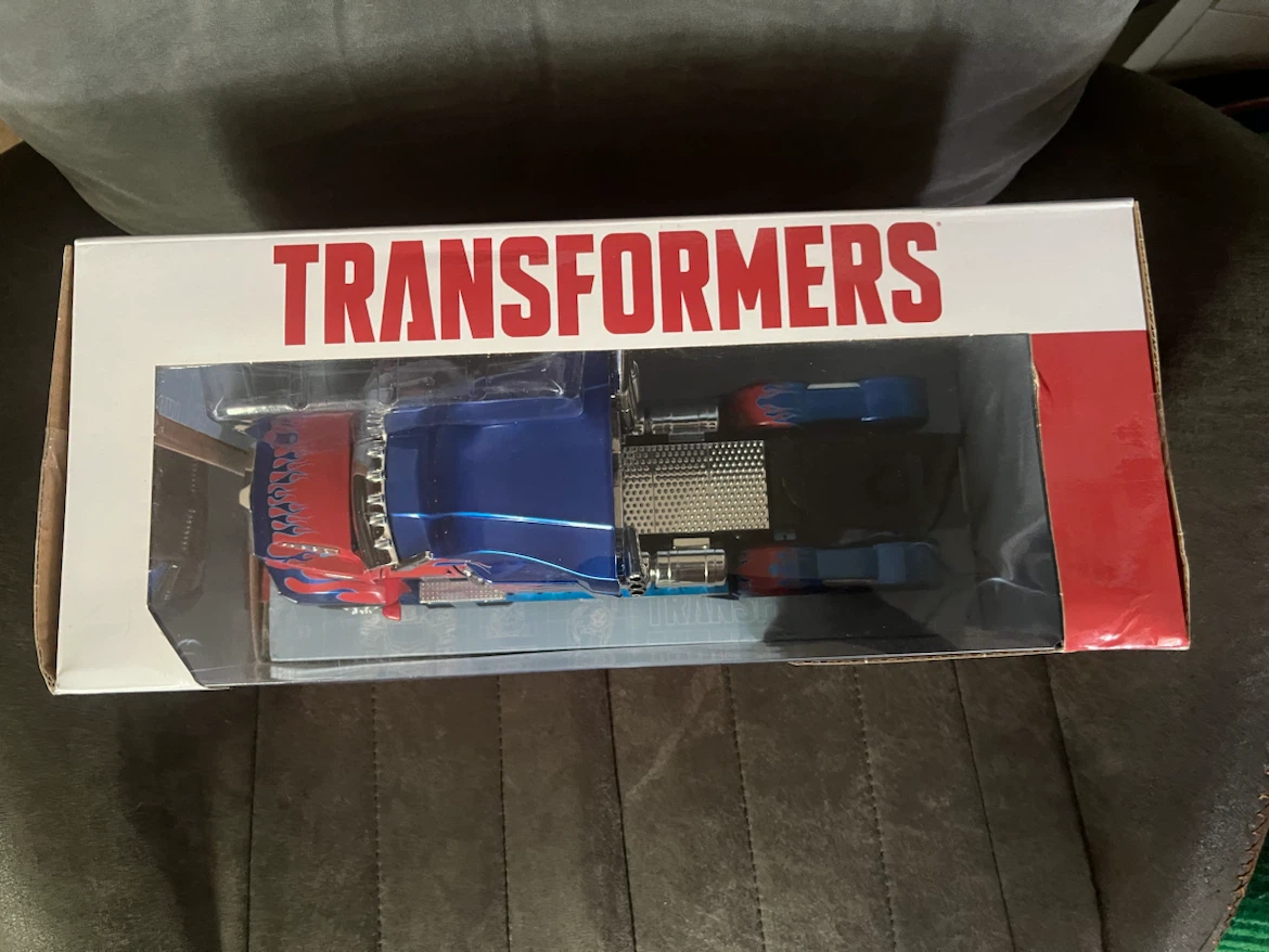 Transformers Optimus Prime Western Star 5700 XE Die-Cast Truck - photo 2