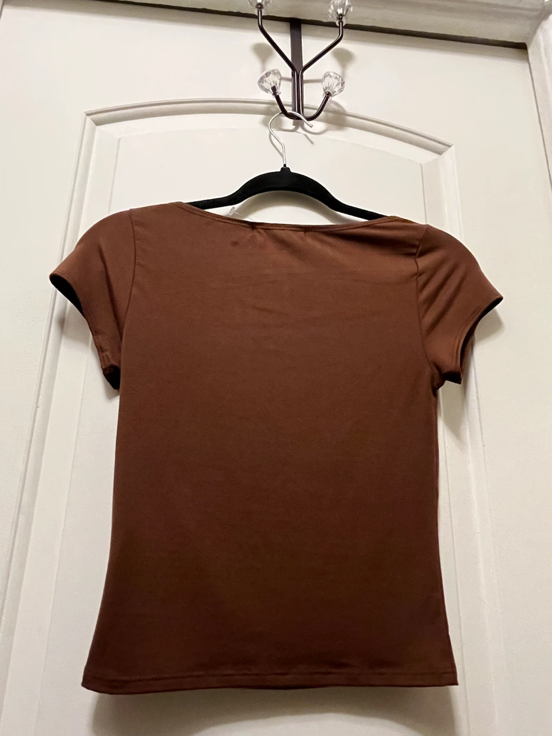 New with Tag Threaded Rose Brown T-Shirt Size S - photo 3