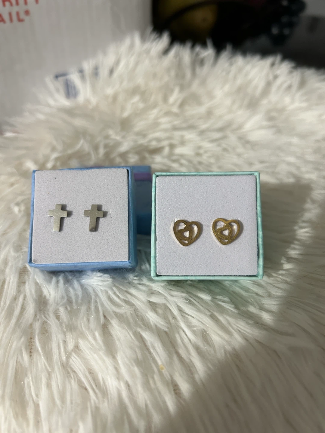 2 Pairs of Earrings - Cross and Heart Designs - photo 5