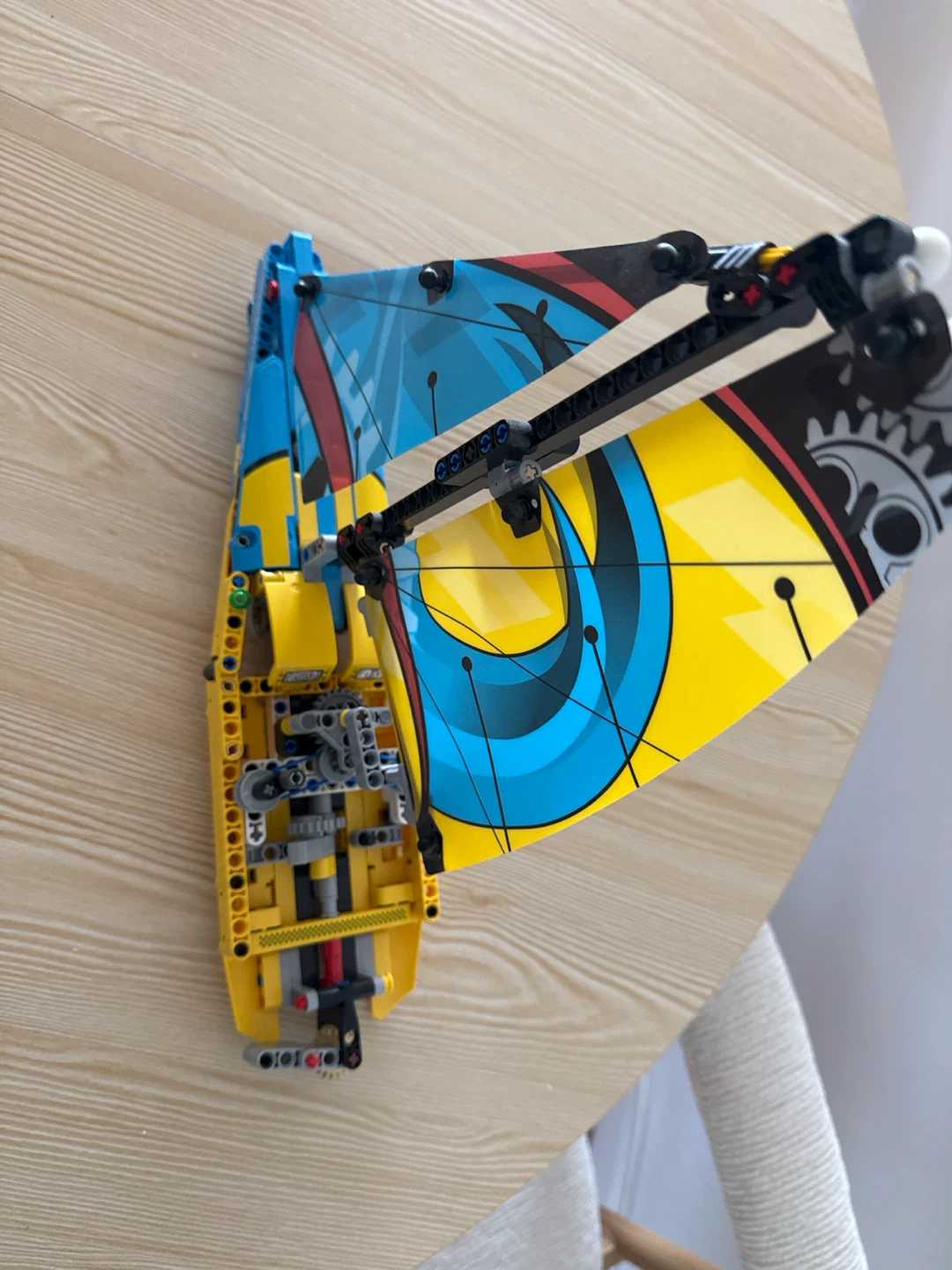 LEGO Technic Catamaran 42105 - photo 2