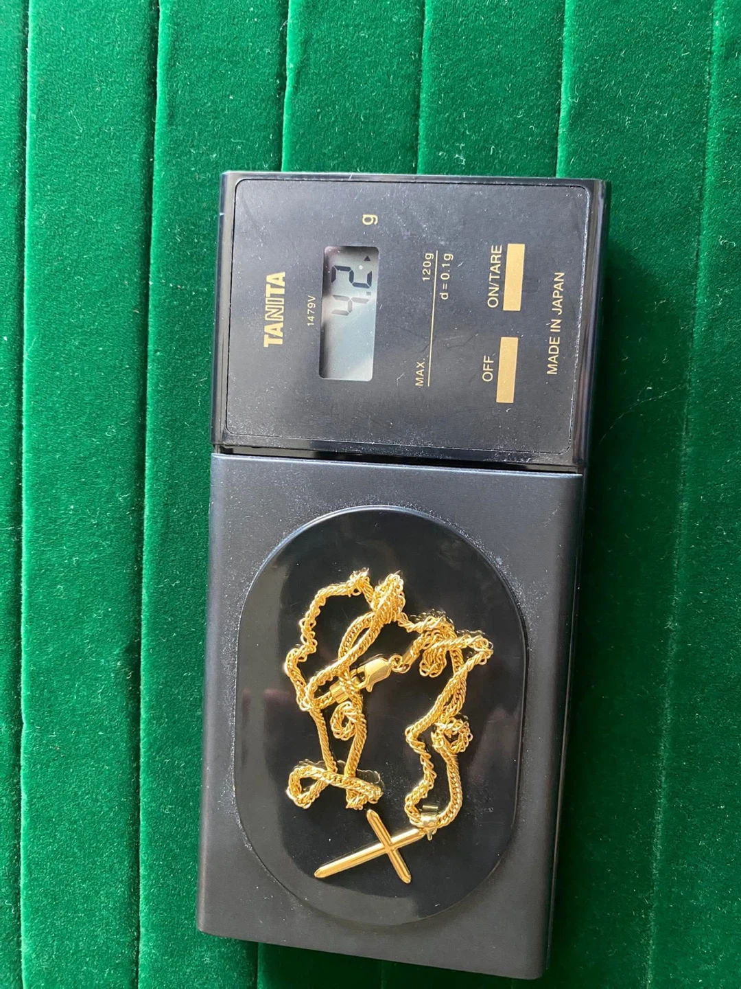 18k Saudi Gold Cross Necklace - photo 2