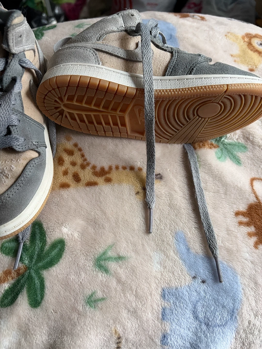 Nike Air Jordan 1 Mid (Kids) US 12C - photo 2