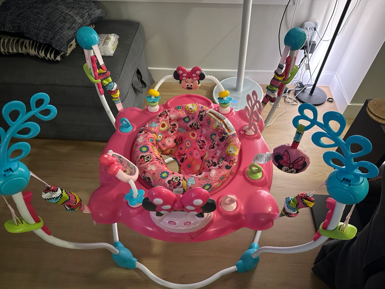 Disney Minnie Mouse Jumperoo