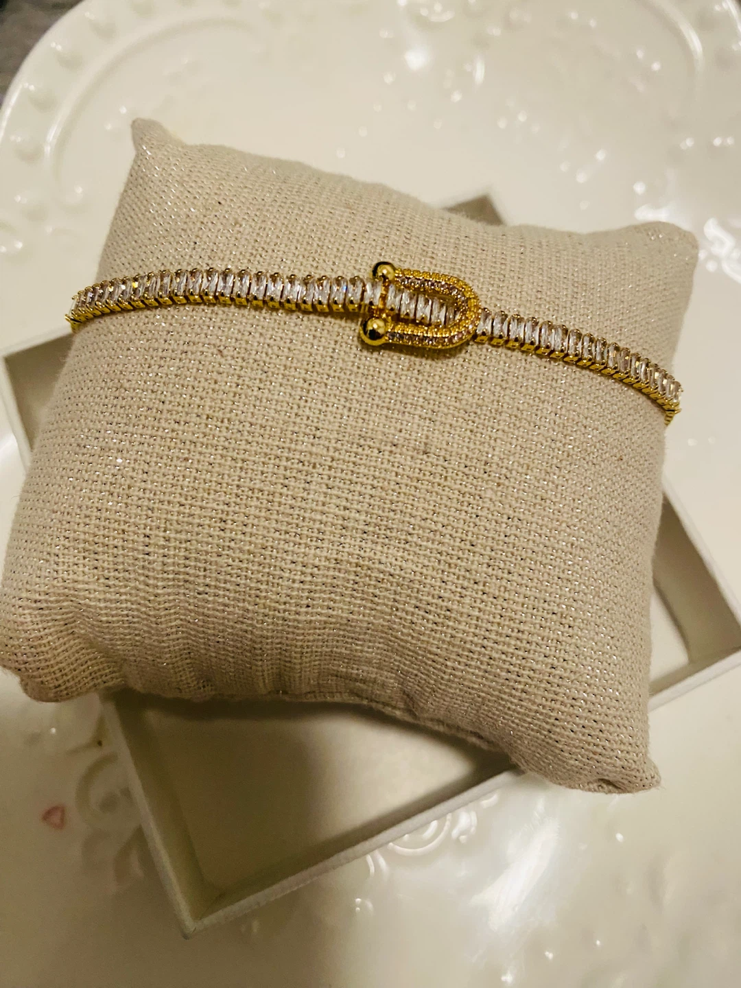 New (Unused)Gold plated  bracelet with clear stones