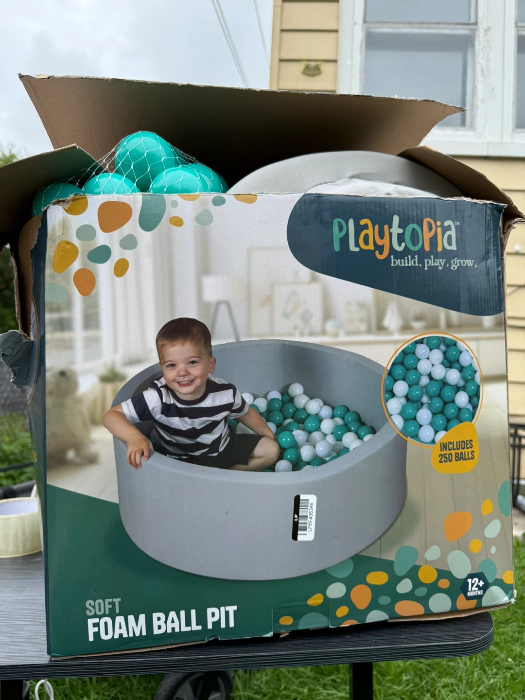 Playtopia Soft Foam Ball Pit with 250 Balls - photo 2