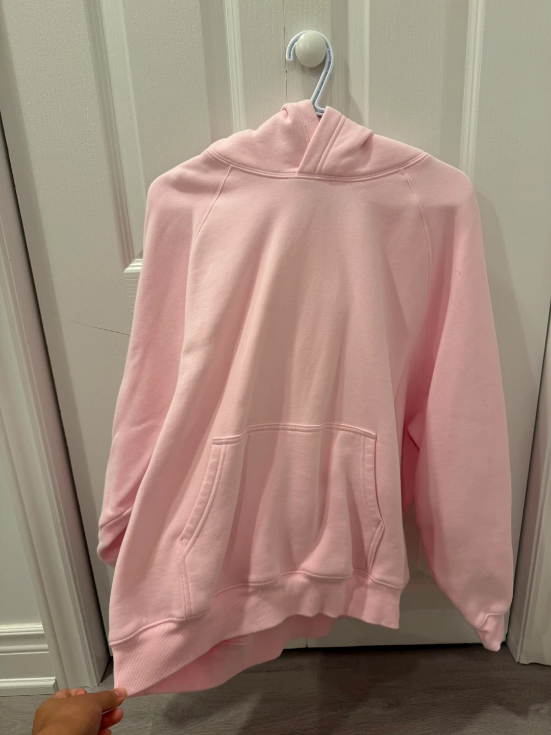 Aritzia Cozy Sweatfleece Mega Hoodie in Villa Pink - photo 2