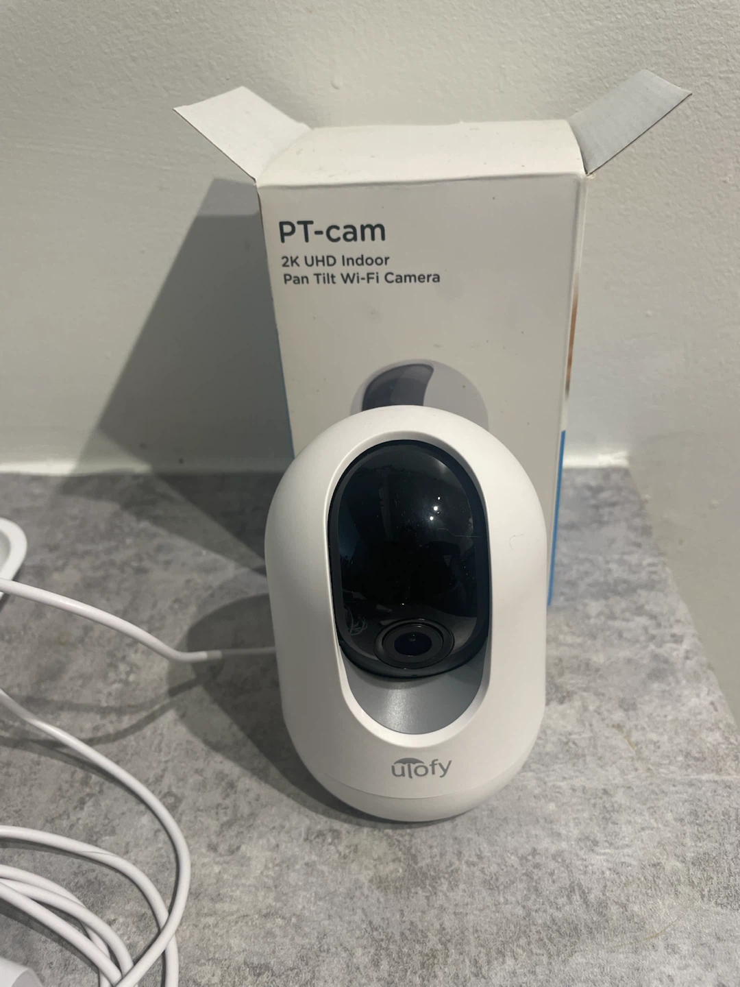 Ulofy Indoor Pan Tilt Wi-Fi Camera
