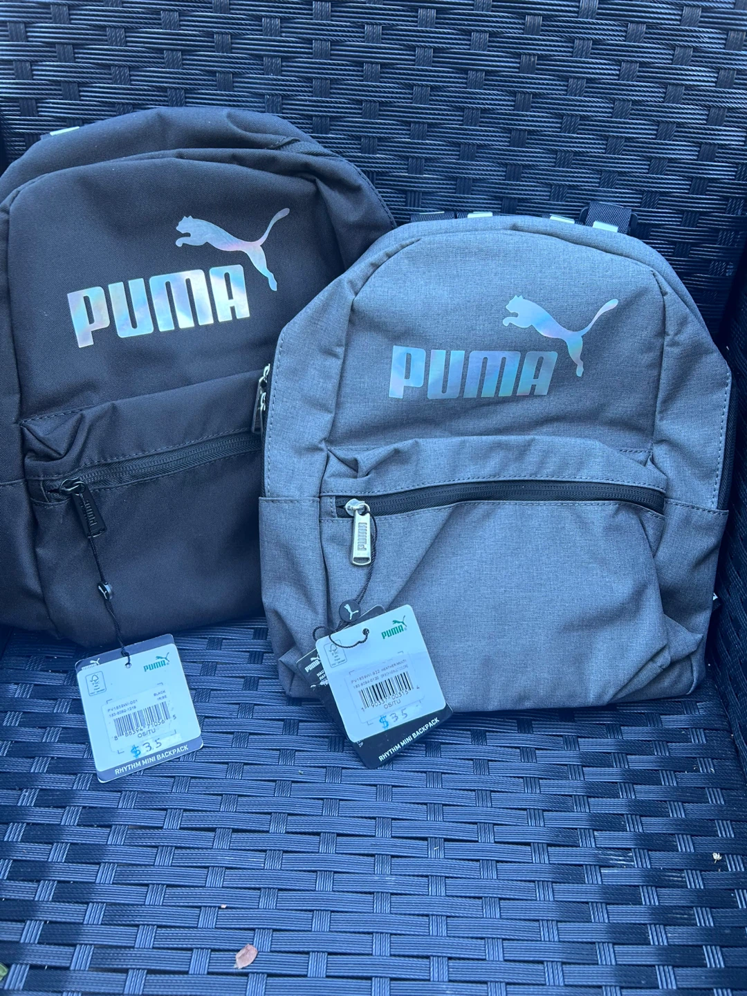 Bundle of 5 bags: 3 Guess, 2 Fila mini backpacks - photo 3