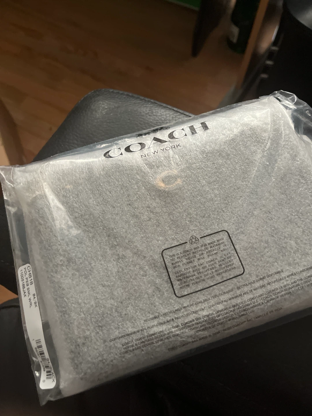 Coach Pebbled Leather Small Wallet B4/BK