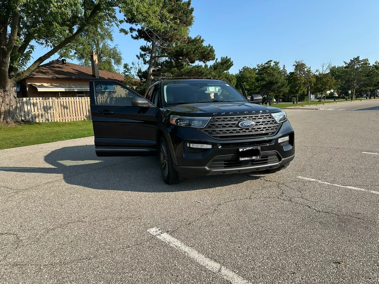 Ford Explorer - photo 2