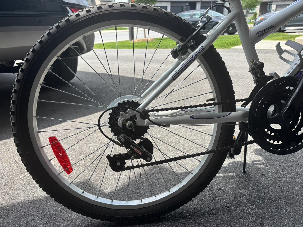 Girls SuperCycle 1800 Bicycle for sale - photo 4