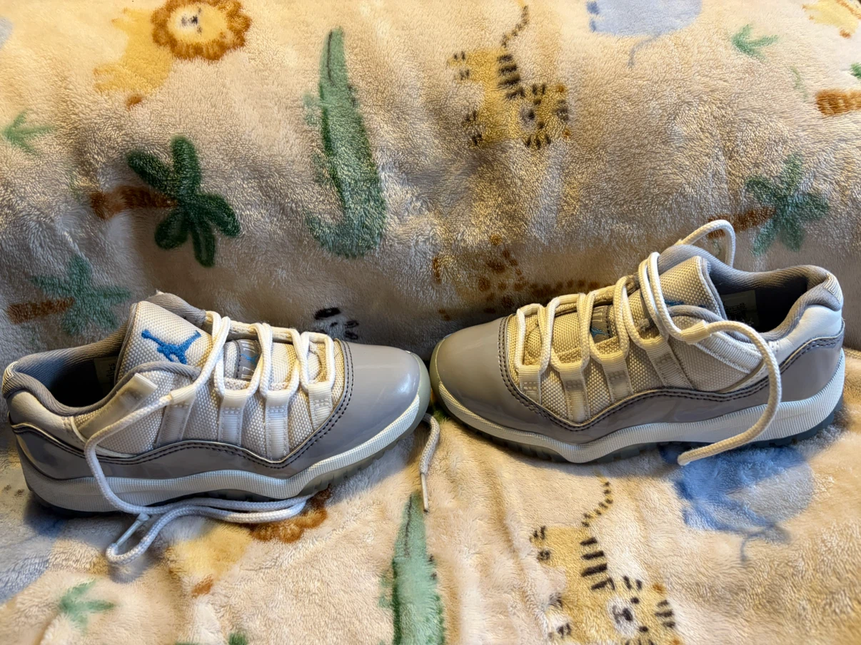 Air Jordan 11 CMFT Low TD Shoes - photo 2