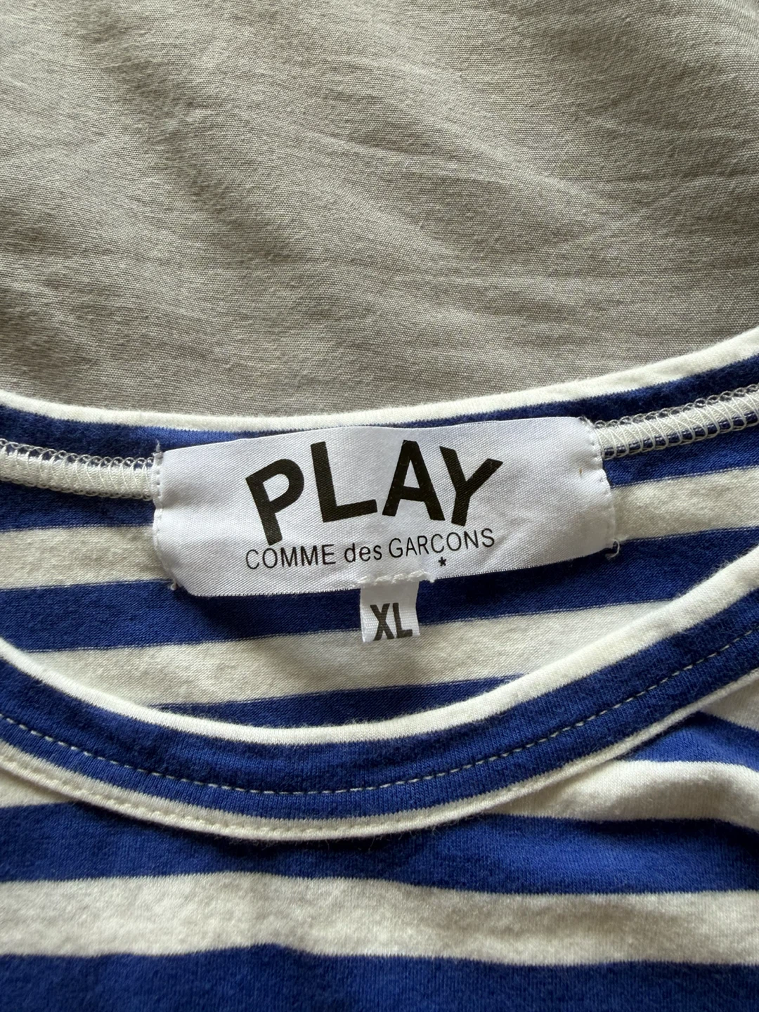 CDG PLAY Striped T-Shirt - photo 3
